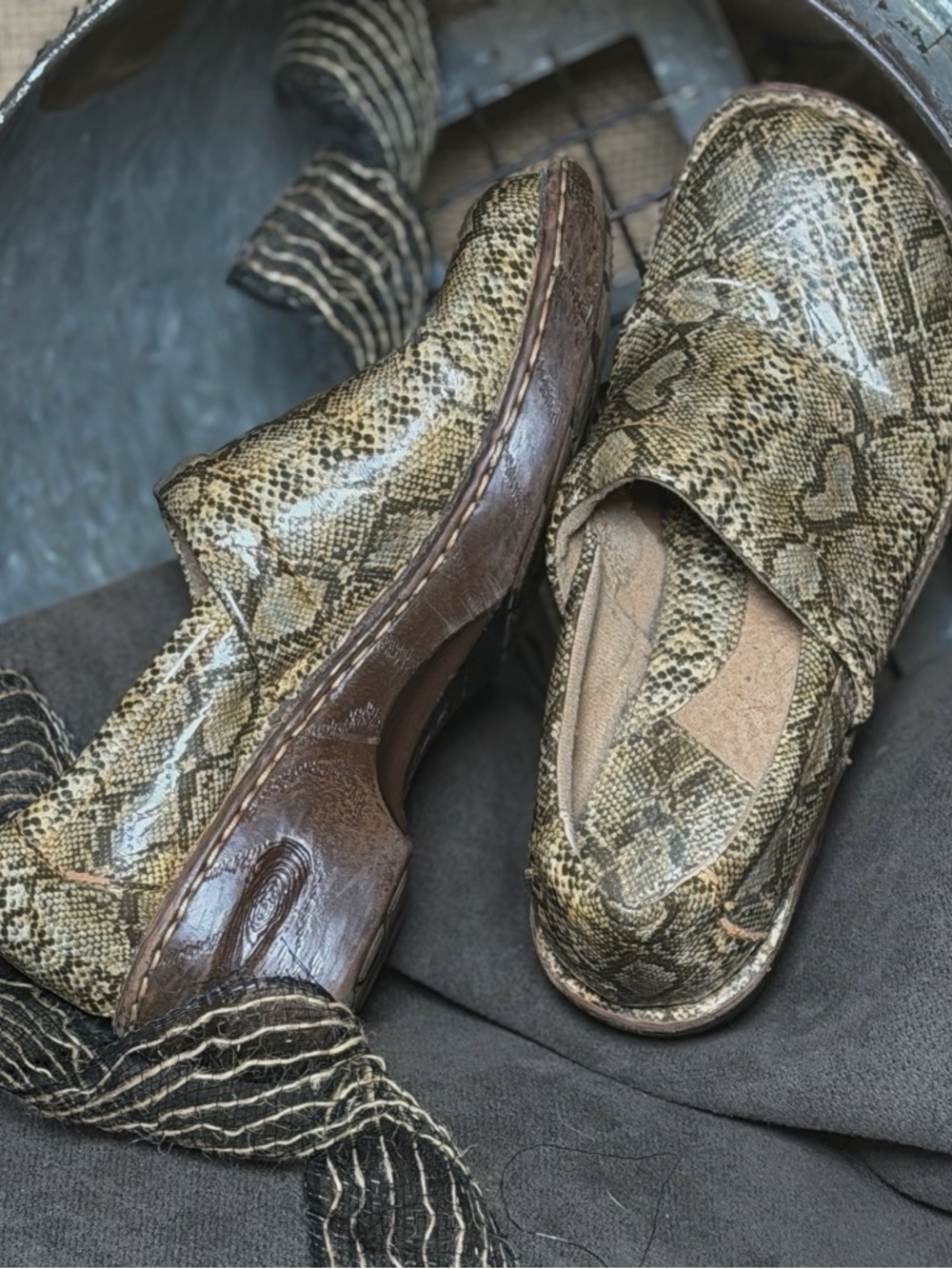 EUC B.O.C. Women’s Snake Print Clog in Browns and Neutrals. Size 9M